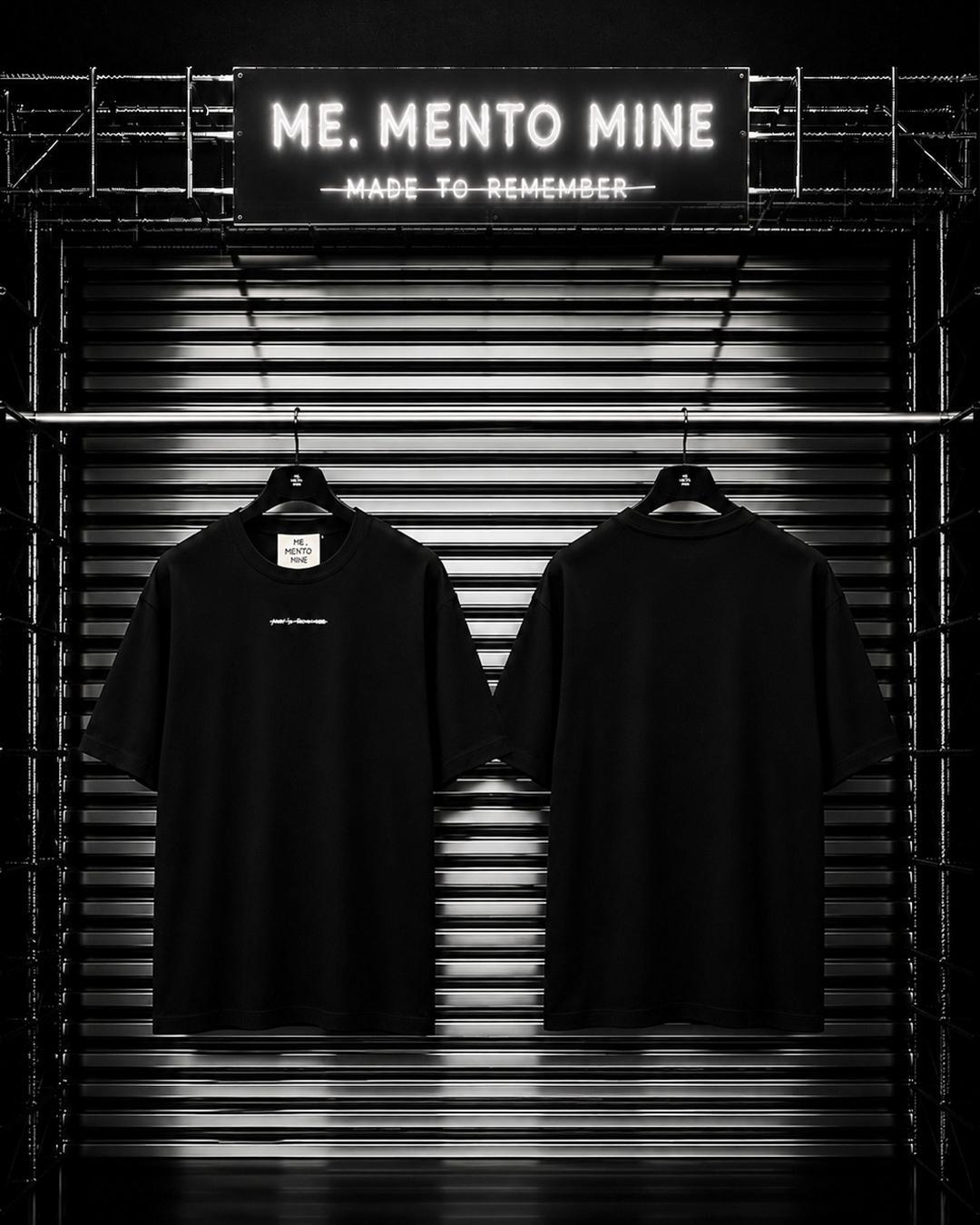 T-shirt Me.Mento Mine nera scritta bianca centro made to remeber - retro neutro